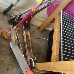 Scooters Razor And LOL