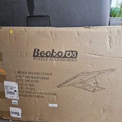 NEW Becko 2000 Piece Tilting Puzzle Board