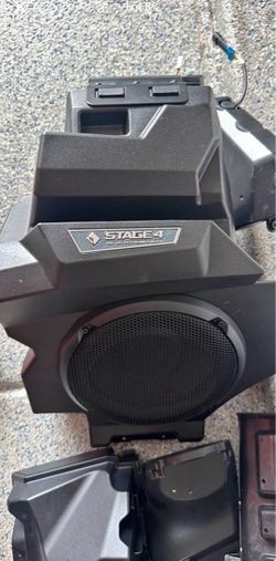 Polaris RZR Pro R Rockford Fosgate sound stage 4