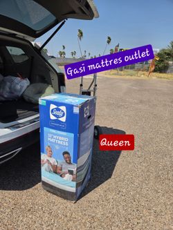 Queen size 11" en  $260.00 en GASI MATTRES OUTLET/(contact info removed)