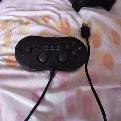 Official Nintendo Wii classic pro controller