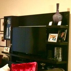 Entertainment Unit / Hutch