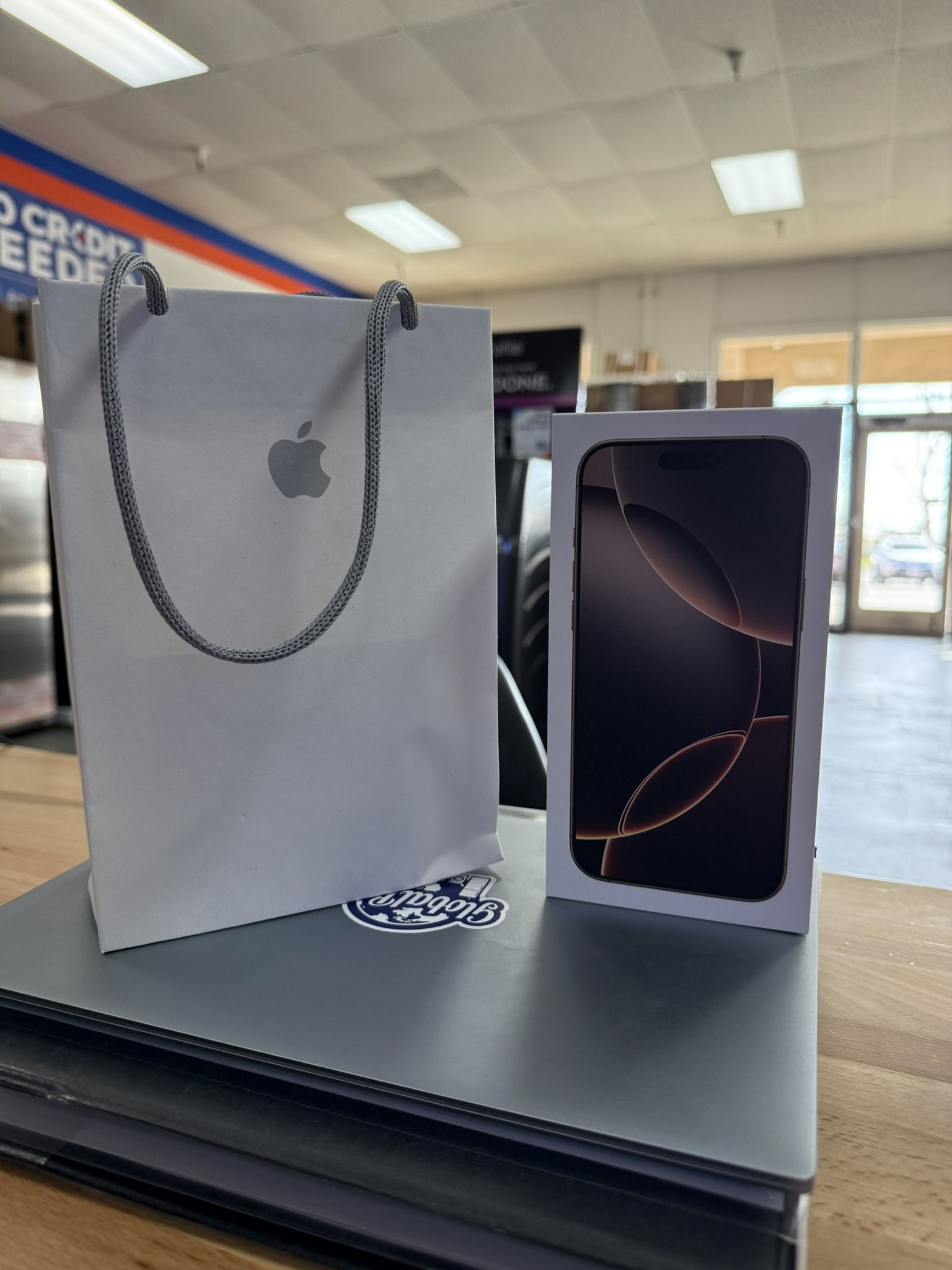 IPHONE 16 PRO MAX 256GB - UNLOCKED - NO CREDIT CHECK PAYMENTS