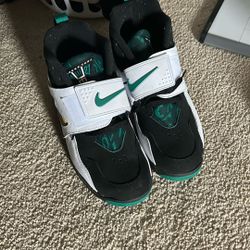 Nike Air Diamond Turf