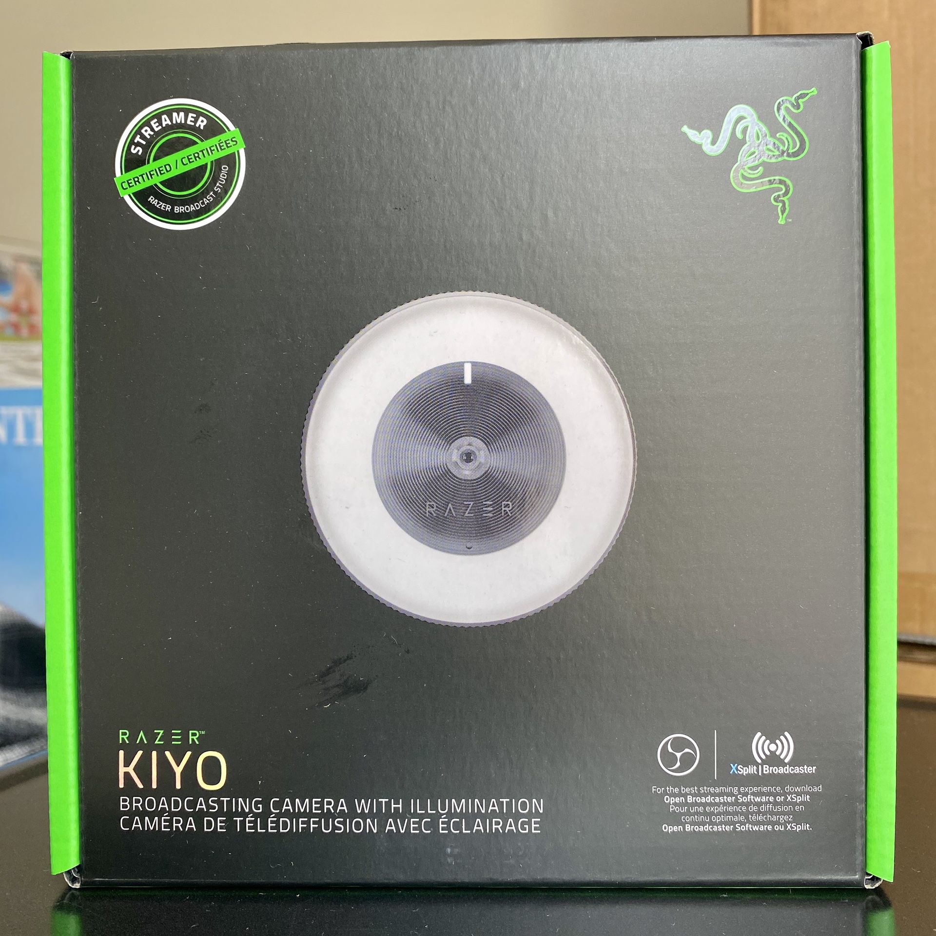 RAZER KIYO gaming streaming camera BRAND NEW & SEALED