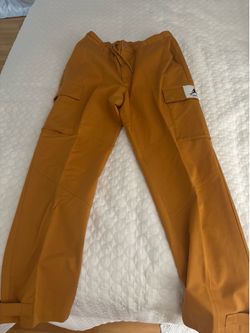 Jordan cargo pants in mustard yellow size L