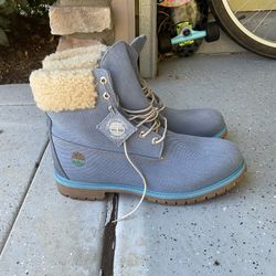 Timberland Men’s Boots size 13 Like New