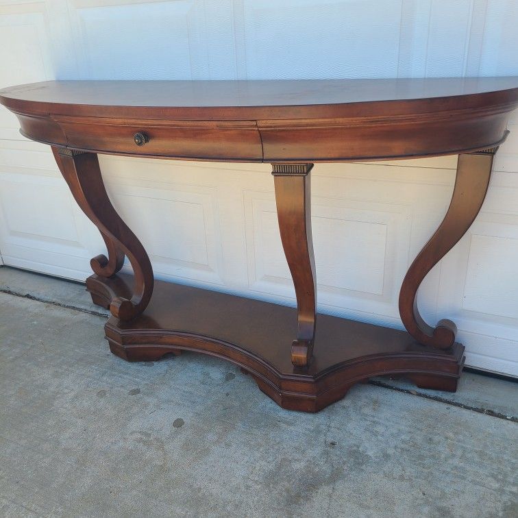 Thomasville Console Table