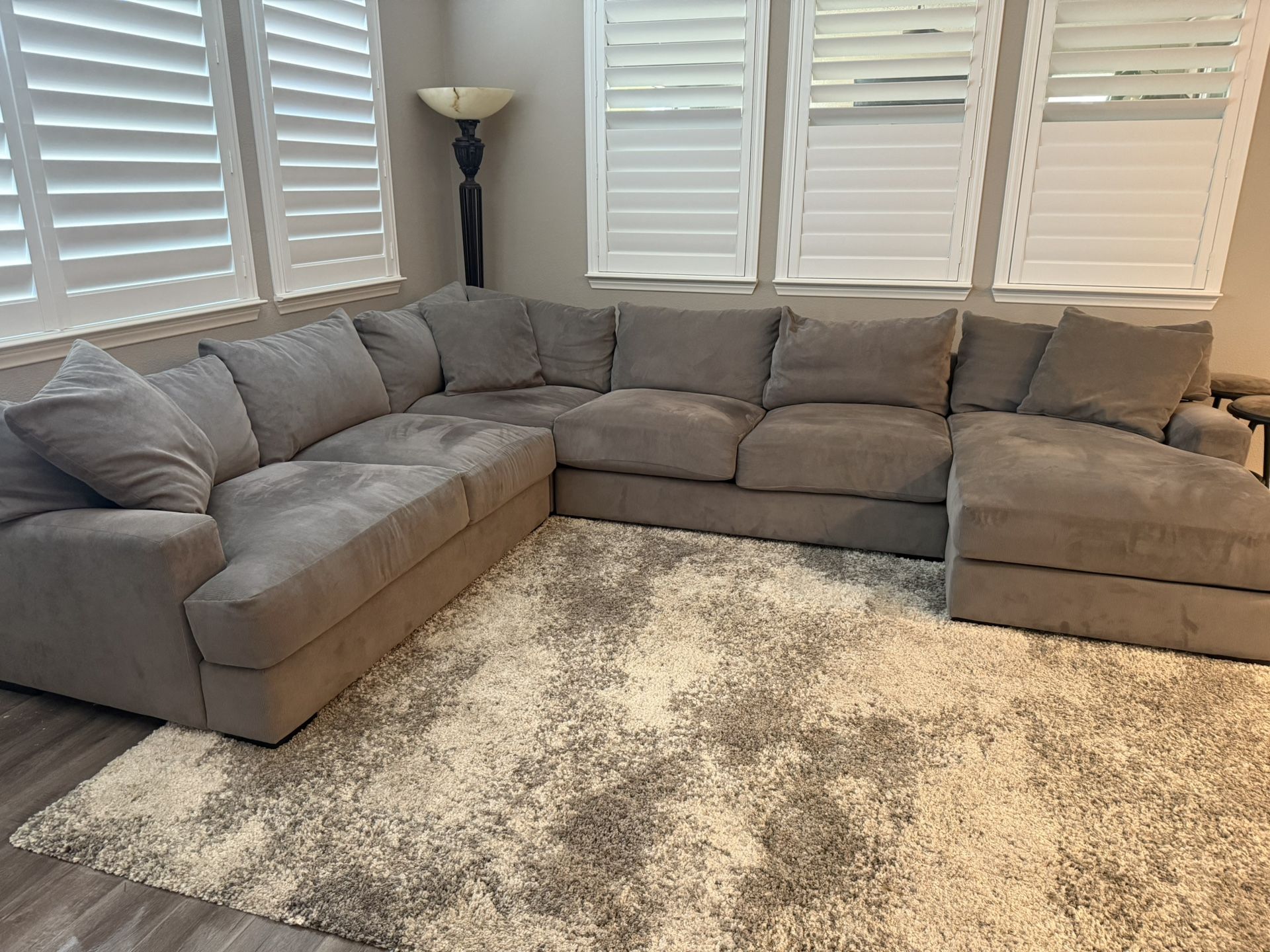 Sectional Sofa