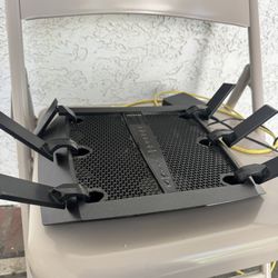 Netgear Nighthawk X6S AC3000 Tri-band Wifi Internet Router