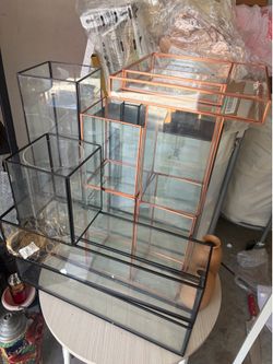 Glass stands $5 each