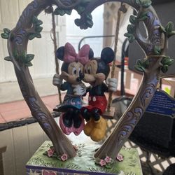 Mickey & Minnie On Swing 