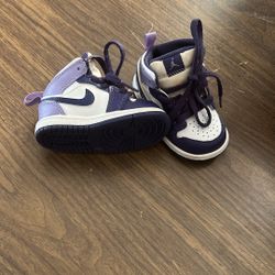 Nike Air Jordan 1 Purple/White Baby Shoes size 3c