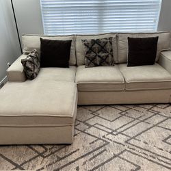 Sectional Couch/sofa