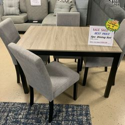 4 pc Dining Room set $10 down !