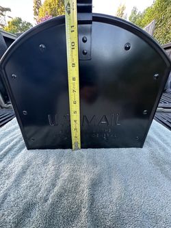U.S. Mail Approved Black Metal Mailbox