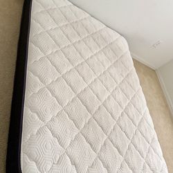 Mattress Queen Size