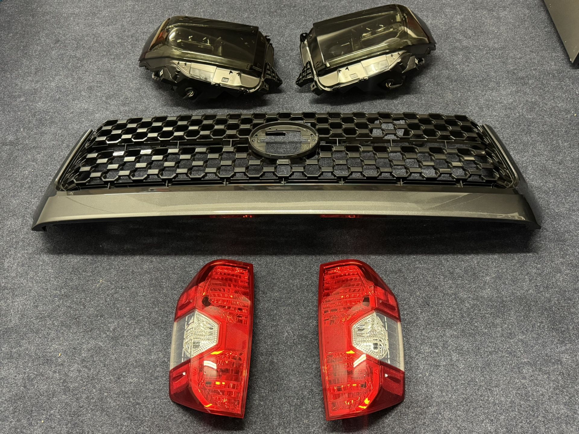 Toyota Tundra TRD 2016-2020 Headlights, Taillights, And Grill