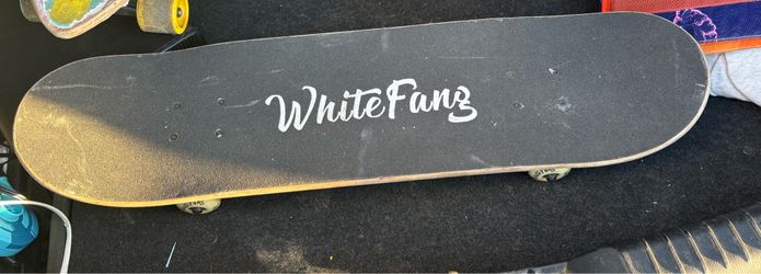 31” white fang skate board