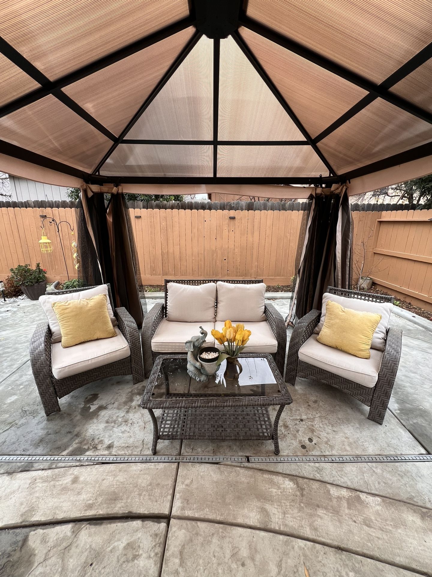 Outdoor Seating Set