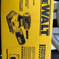 DeWalt 1/4 Sheet Palm Sander
