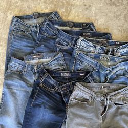 Lot of Women’s Clothing Size 6-10 Make Offer 