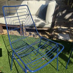 Modern Blue Metal Wire Chairs (Set of 2) — Indoor/Outdoor