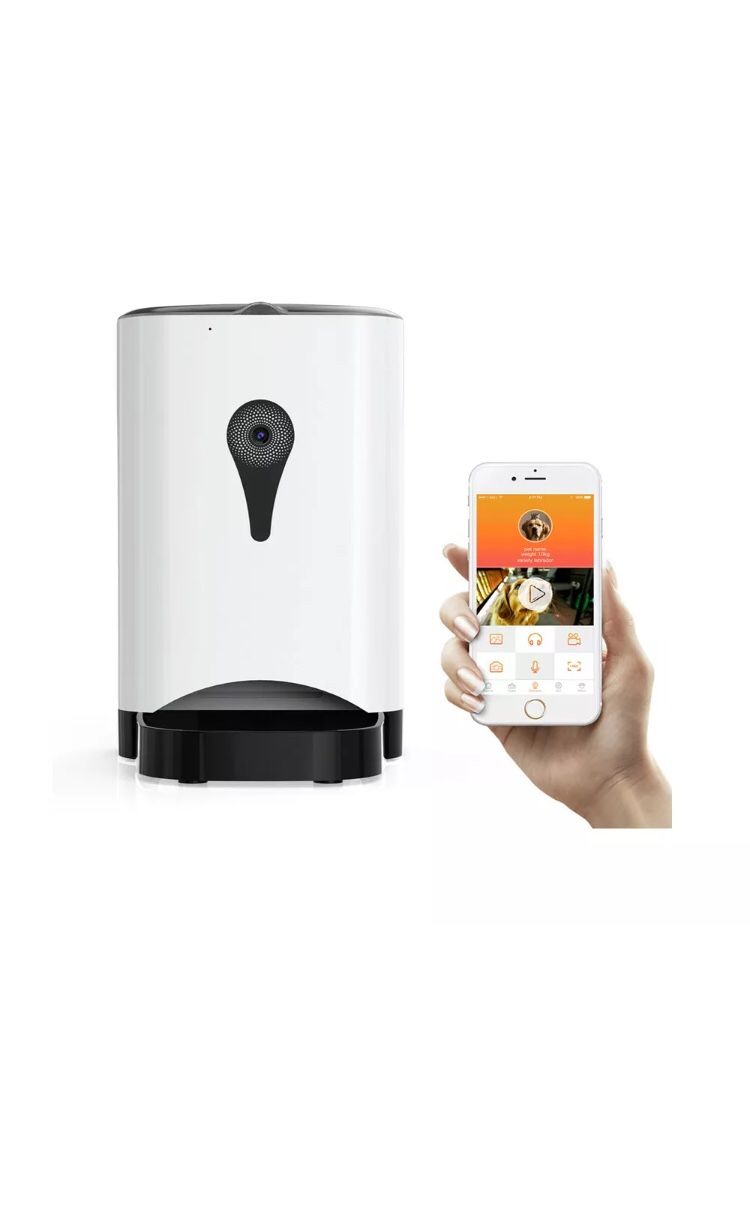 Smart Pet Feeder with Camera