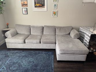 Gray Fabric Sectional Sofa with Chaise