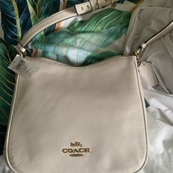 Brand New Coach Purse  NEVER USED