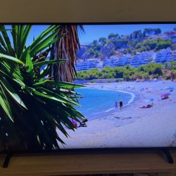 65” Philips 4K Smart TV + TV Stand – Full Setup