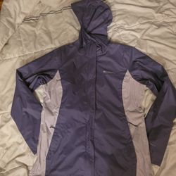 New Columbia Womans Size M