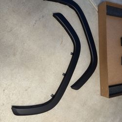 24-26 Toyota Tundra Fender Flares