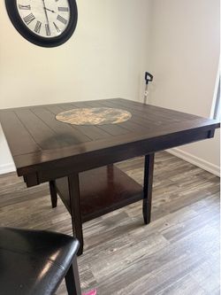 Lazy Susan Table