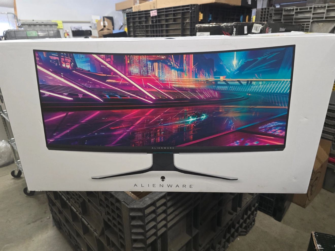 Alienware 38” Curved Gaming Monitor - AW3821DW, 1ms, 144Hz, G-SYNC Ultimate