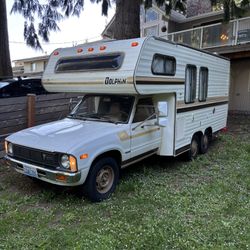 1980 Toyota Dolphin RV