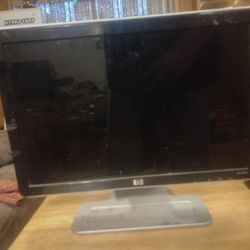 19 Inch HP monitor 