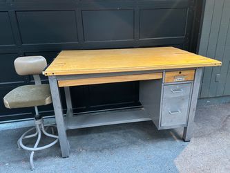 Drafting desk and chair