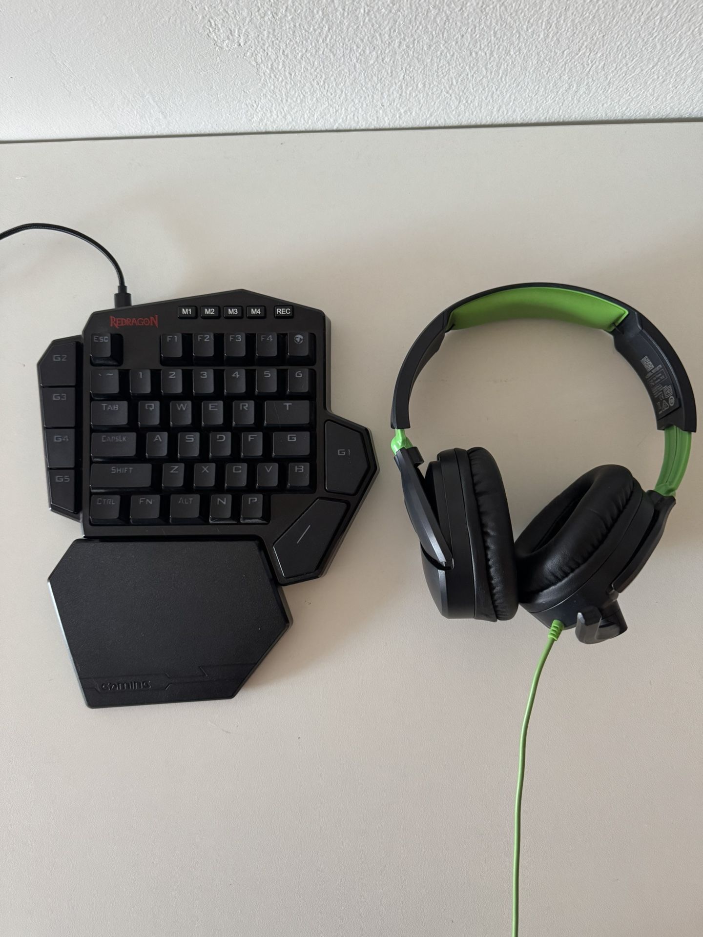 Gaming Accessories Bundle: Headset and Keyboard
