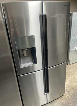 Samsung Quad Door Fridge with FrenchDoor & EnergyStar