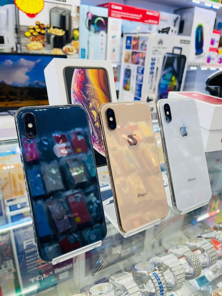 Iphone XS 64gb Unlocked