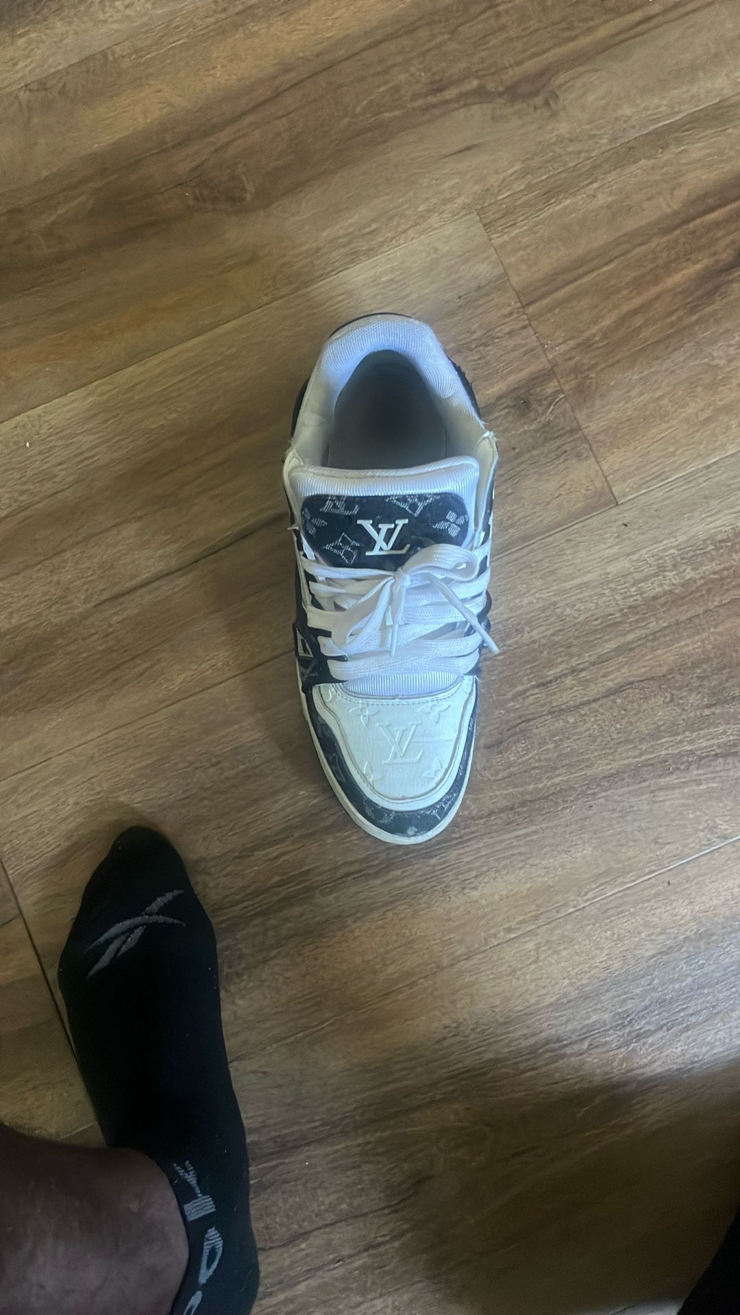 LV Size 11.5 For 400$