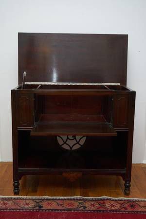 Vintage Radio Cabinet/ shelf / table