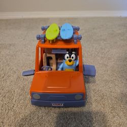 Bluey, 4 Wheel Drive Family Cruiser Vehicle