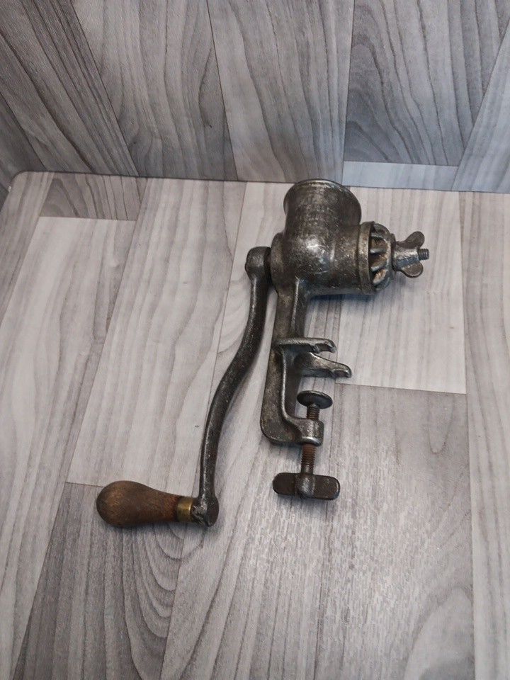 Vintage Universal Table / Counter Mount Meat Grinder - Food and Meat Chopper USW