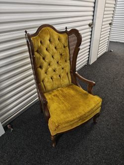 Wingback arm chair
