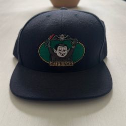 Supreme Hat 