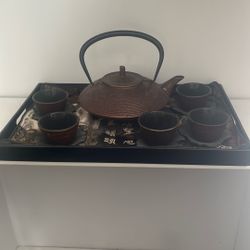 Antique Japanese Tea Kit With 5 Cups And One Tea Kettle