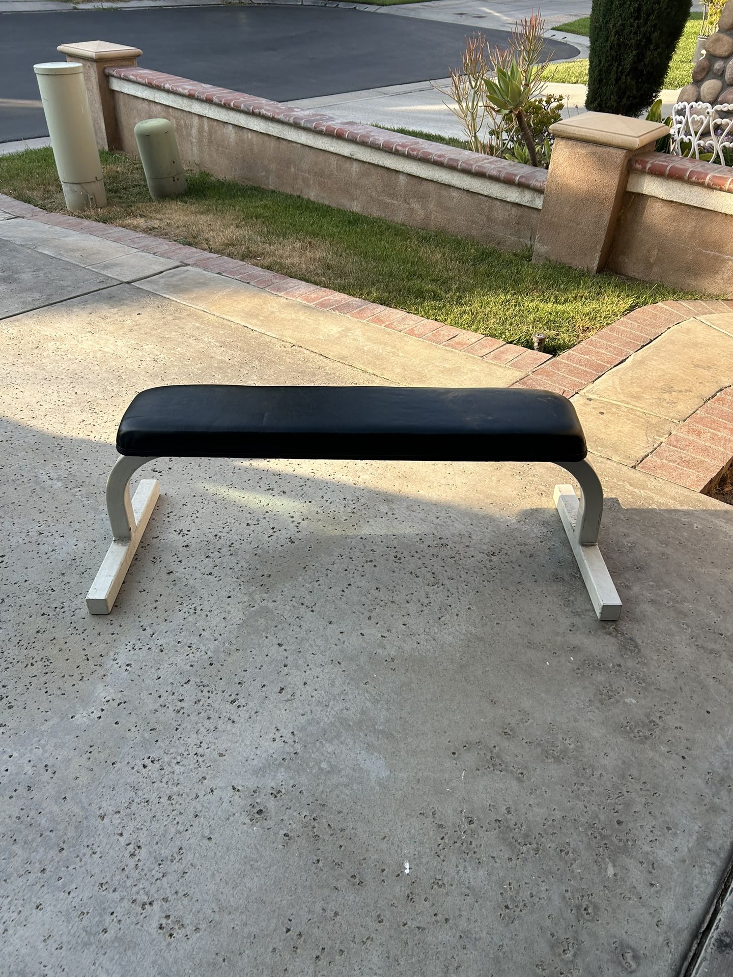 Flat Bench Weight Lifting
