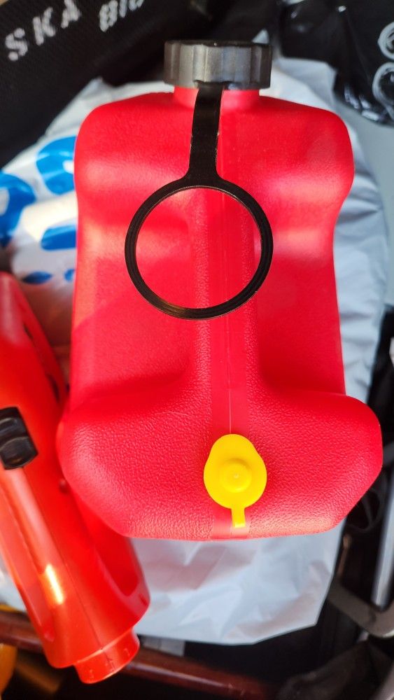 Gas Jug 10 $